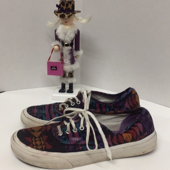 Vans Unisex Aztec Print Sneakers Men’s 7 Women 8.5 - Picture 1 of 8